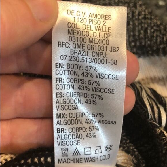 Roxy sweater XS (1095) - Picture 7 of 8